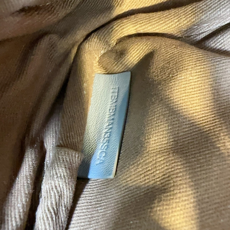 Bv*b*rry camera bags